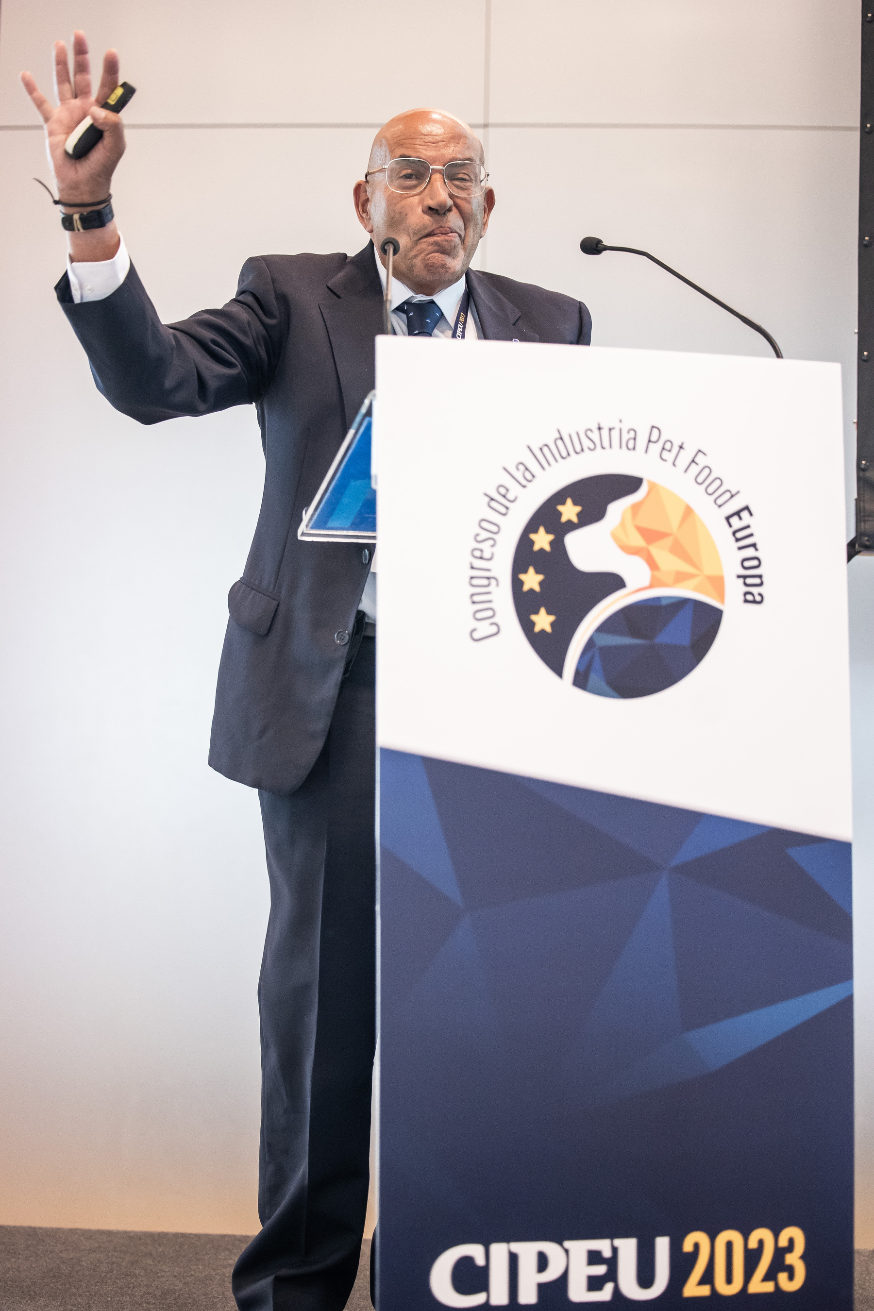 conferencias - cipeu (99)